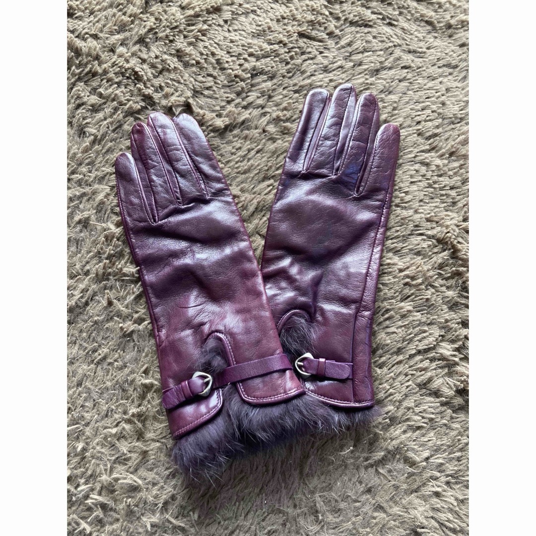 【未使用】キレイ色★ラム革のファー付き手袋 | フリマアプリ ラクマ
