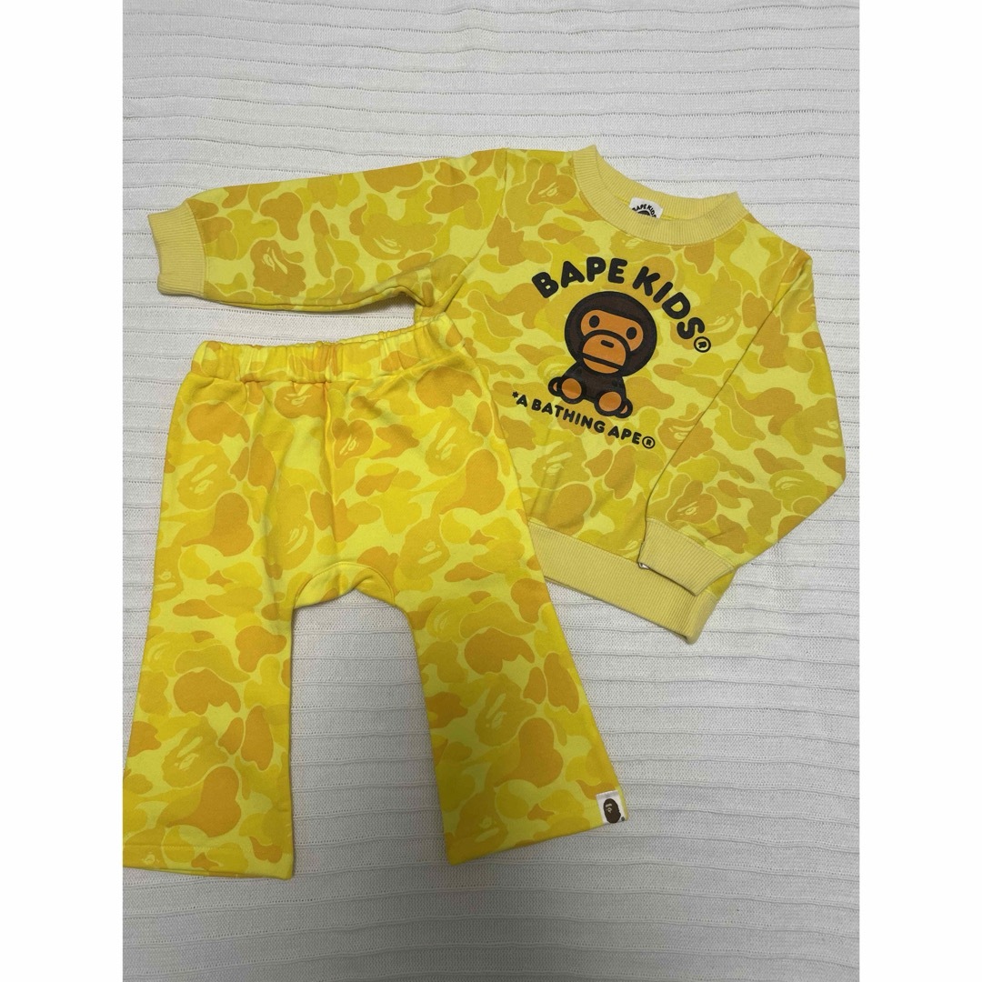 A BATHING APE(アベイシングエイプ)のbape kids セットアップ　上下　90㎝ キッズ/ベビー/マタニティのキッズ服女の子用(90cm~)(Tシャツ/カットソー)の商品写真