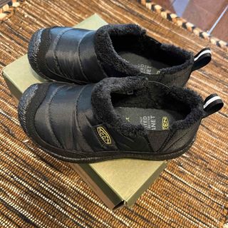 キーン(KEEN)のkeen  キーン　未使用　シューズ　秋冬　16 (スニーカー)