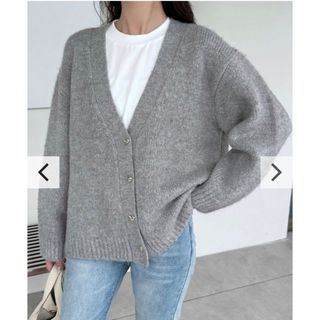 バースデーバッシュ(BIRTHDAY BASH)のHEART BUTTON CARDIGAN バースデーバッシュ(カーディガン)