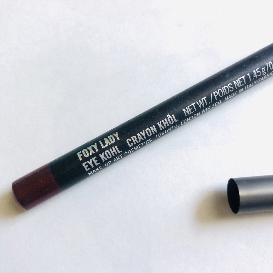 MAC(マック)の【新品未使用】MAC eye kohl "Foxy Lady" コスメ/美容のベースメイク/化粧品(アイライナー)の商品写真