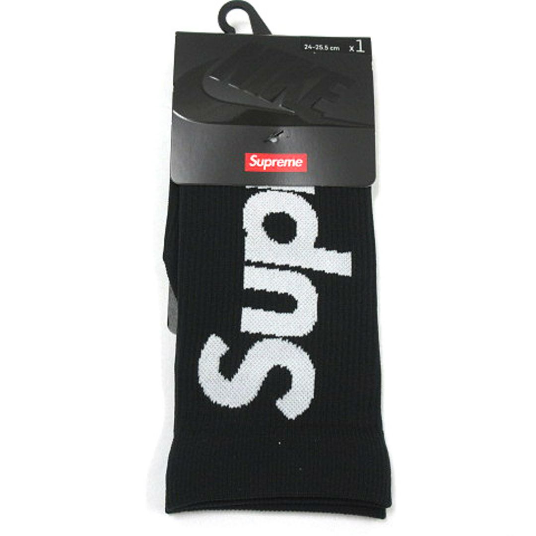 Supreme(シュプリーム)の SUPREME Nike  ソックス 靴下 黒 ブラック 24～25.5cm レディースのレッグウェア(ソックス)の商品写真