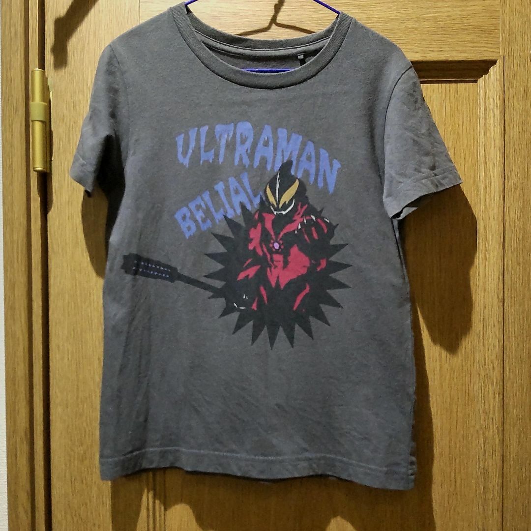 UNIQLO(ユニクロ)の【確認用】ウルトラマン　ベリアル　Ｔシャツ　サイズ110　(379) キッズ/ベビー/マタニティのキッズ服男の子用(90cm~)(Tシャツ/カットソー)の商品写真