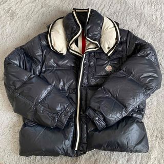 モンクレール(MONCLER)のモンクレール❤️フード付きダウン(ダウンジャケット)