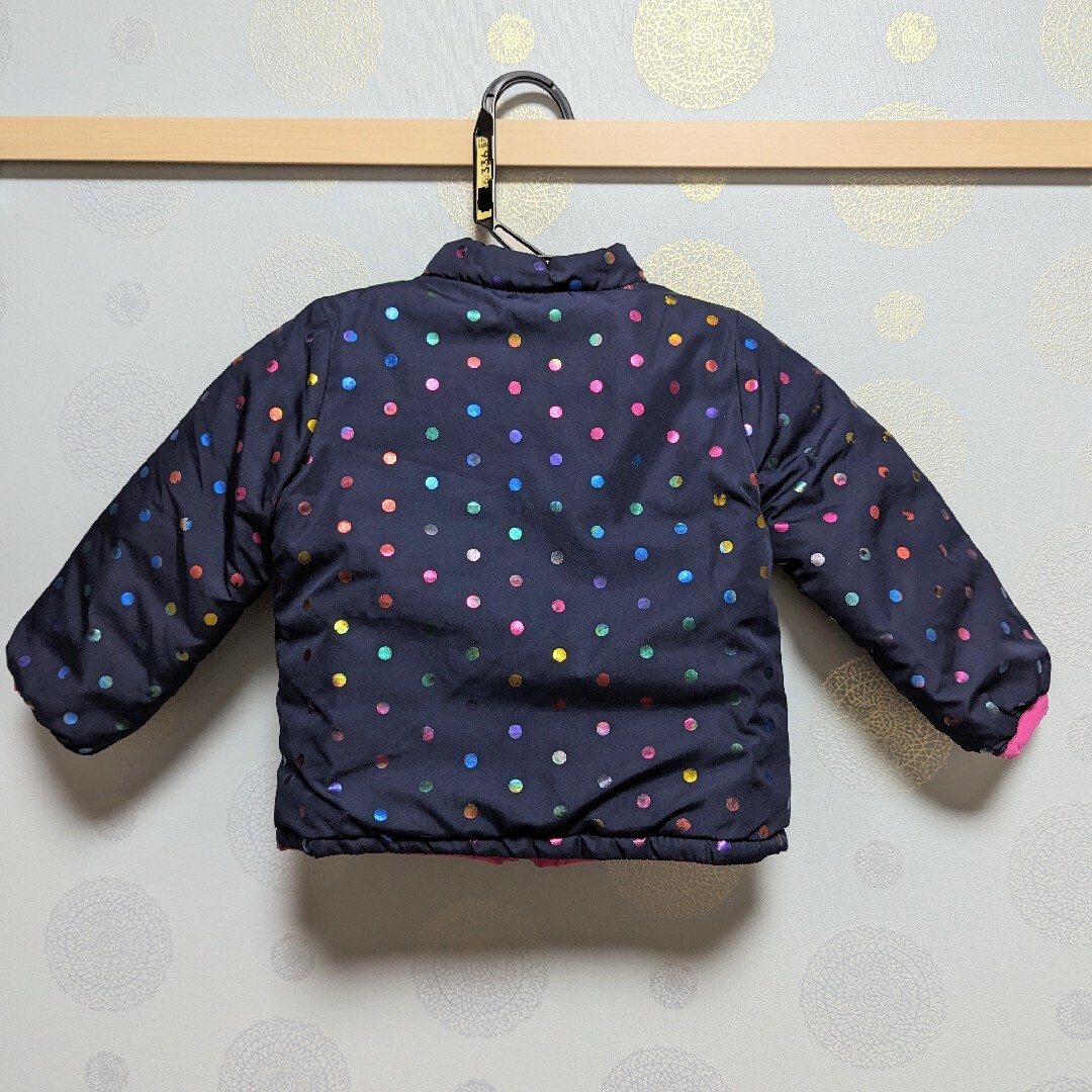 GAP(ギャップ)の【Gap】リバーシブルダウンジャケット　12-18M/80cm キッズ/ベビー/マタニティのベビー服(~85cm)(ジャケット/コート)の商品写真