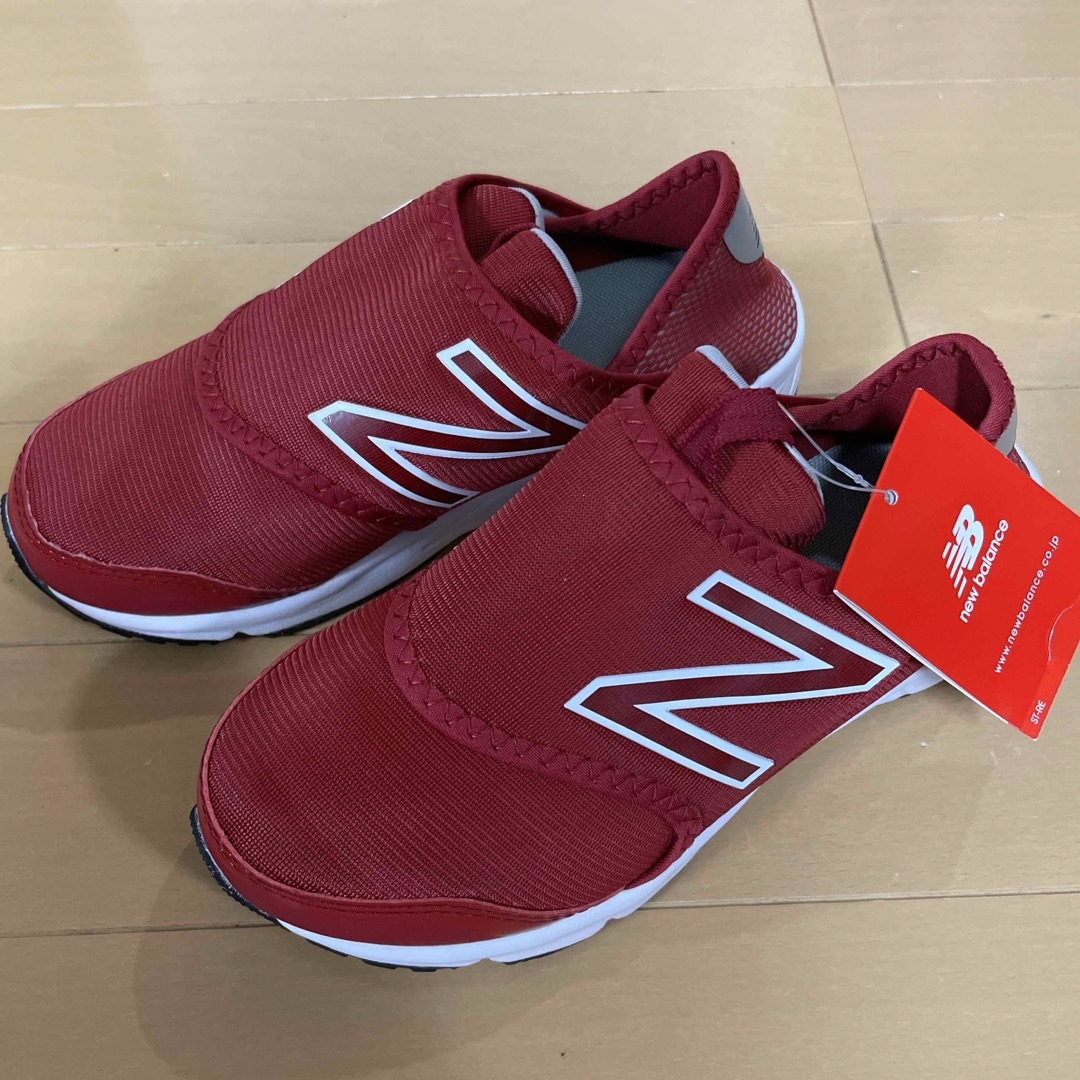 New Balance(ニューバランス)のニューバランス　スニーカー　21センチ キッズ/ベビー/マタニティのキッズ靴/シューズ(15cm~)(スニーカー)の商品写真