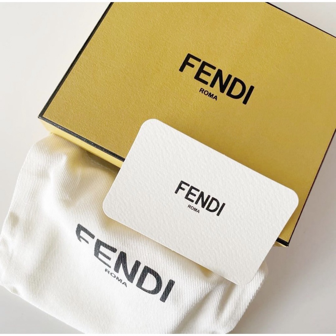 FENDI(フェンディ)の美品 本物 FENDI フェンディ 7M0280 AG0L  三つ折り財布 メンズのファッション小物(折り財布)の商品写真