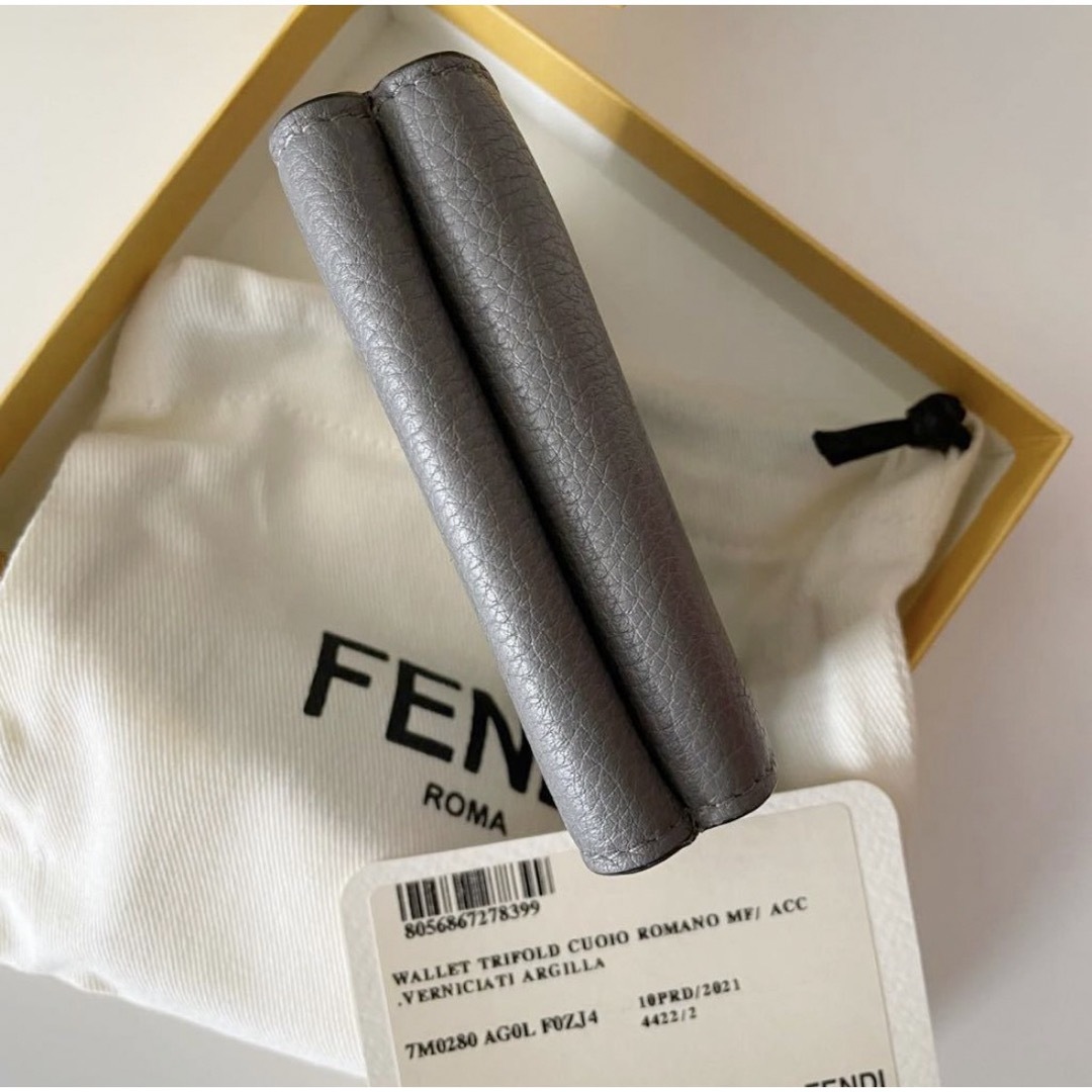 FENDI(フェンディ)の美品 本物 FENDI フェンディ 7M0280 AG0L  三つ折り財布 メンズのファッション小物(折り財布)の商品写真