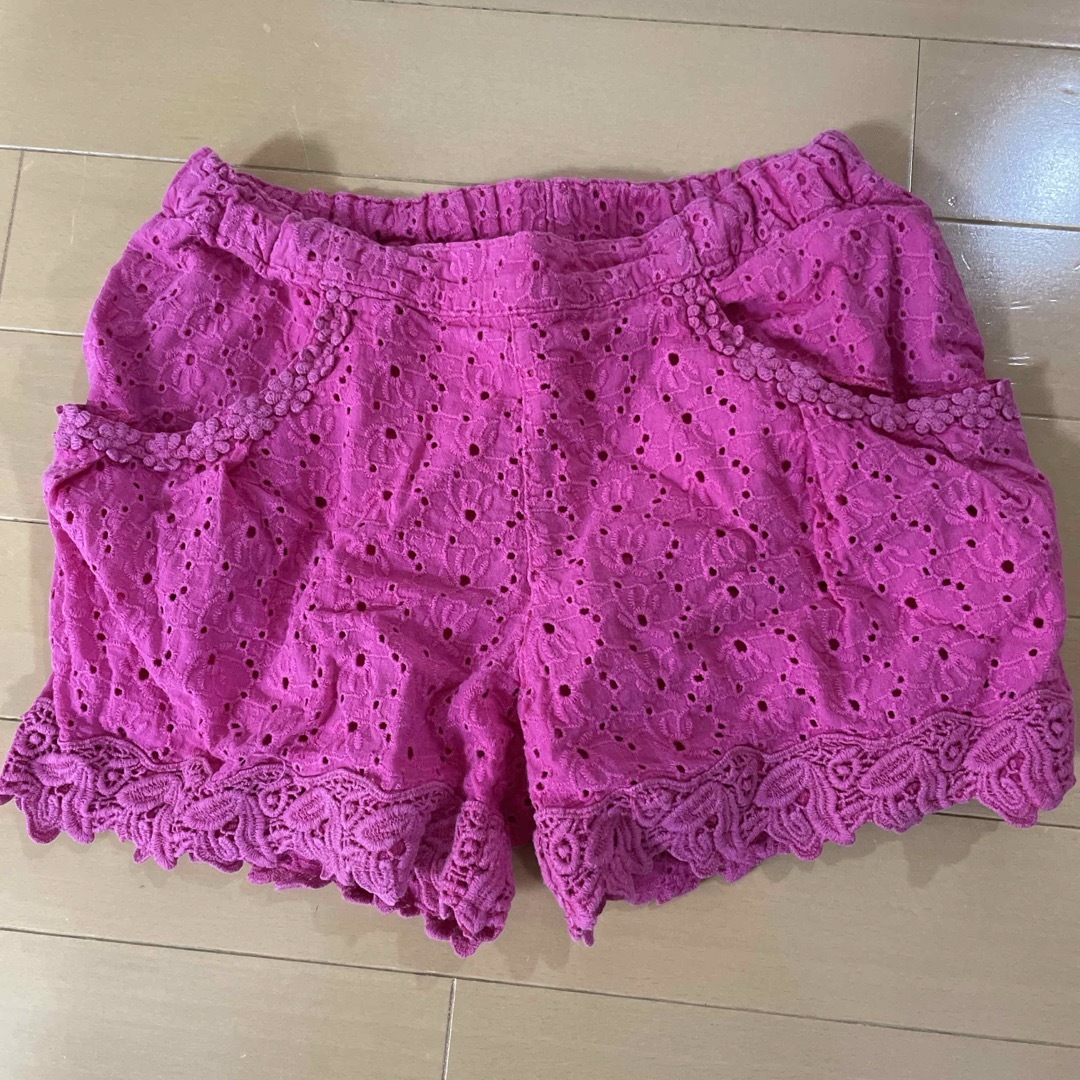 ANNA SUI mini(アナスイミニ)のANNA SUI ショートパンツ　130 キッズ/ベビー/マタニティのキッズ服女の子用(90cm~)(パンツ/スパッツ)の商品写真