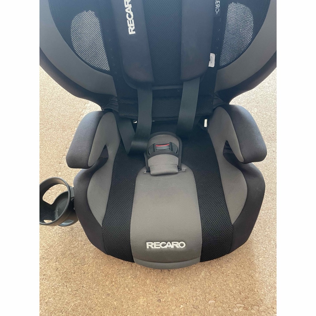 RECARO(レカロ)のRECARO チャイルドシート　J1 キッズ/ベビー/マタニティの外出/移動用品(自動車用チャイルドシート本体)の商品写真