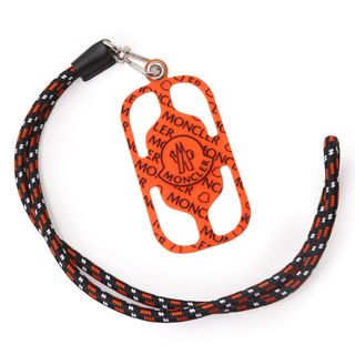 モンクレール(MONCLER)のモンクレール スマホ フォンホルダー iPhone アイフォン ネックストラップ ケース LANYARD シリコン レザー オレンジ ブラック 黒 シルバー金具 H209A6B00006   MONCLER（新品・未使用品）(その他)