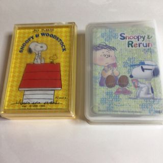 ニンテンドウ(任天堂)のSNOOPY  スヌーピー　トランプ　２種類(トランプ/UNO)