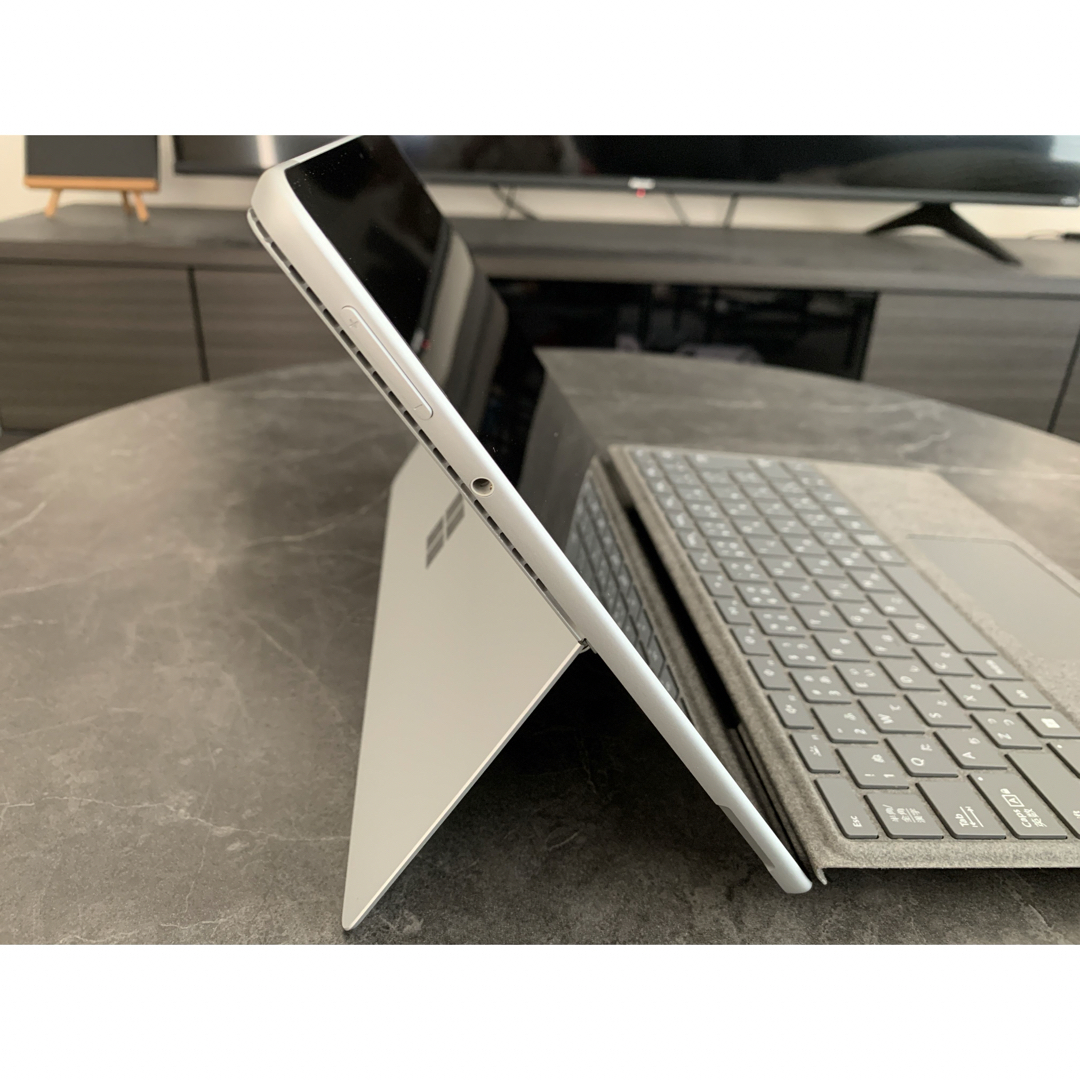 Microsoft(マイクロソフト)のSurface Pro 8 256GBフルセット スマホ/家電/カメラのPC/タブレット(ノートPC)の商品写真