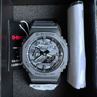 ジーショック(G-SHOCK)の新品G-SHOCK GA-2100CA-8AJF カモフラ (腕時計(デジタル))