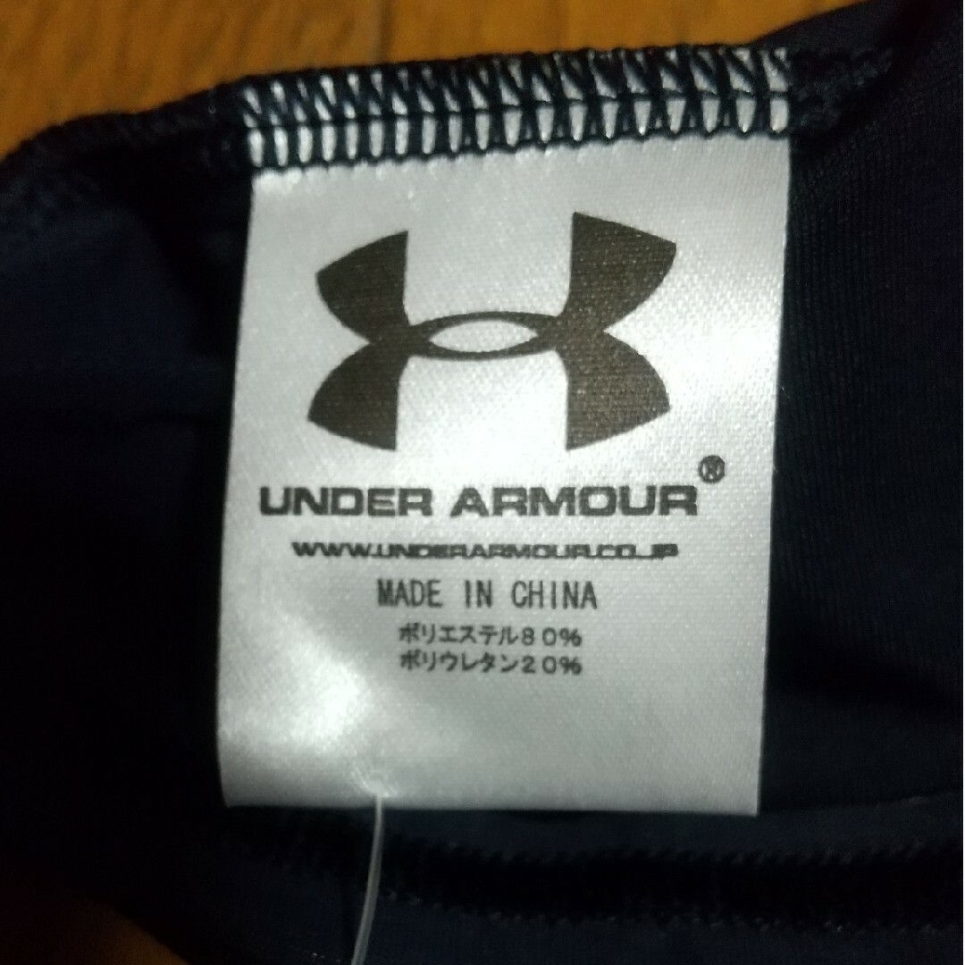 UNDER ARMOUR(アンダーアーマー)のアンダーアーマー モックTシャツ コンプレッション ヒートギア スポーツ/アウトドアのトレーニング/エクササイズ(トレーニング用品)の商品写真