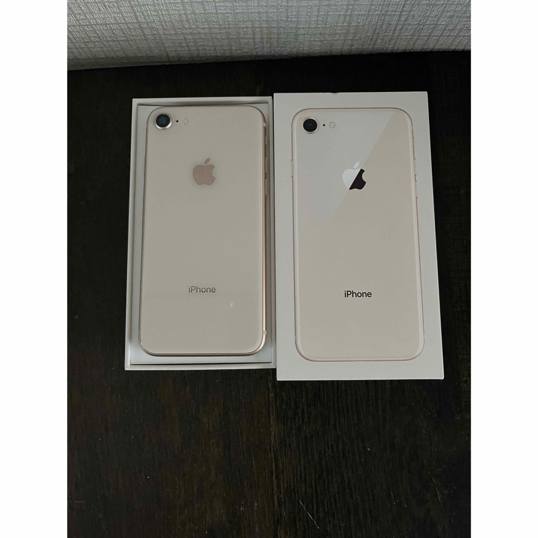 スマートフォン/携帯電話iPhone 8 ゴールド 64 GB au