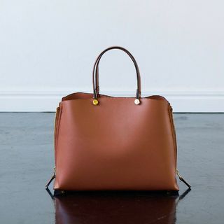 ロペ(ROPE’)のロペエポール　Y BAG Medium （サイドジップトートバッグ）(トートバッグ)