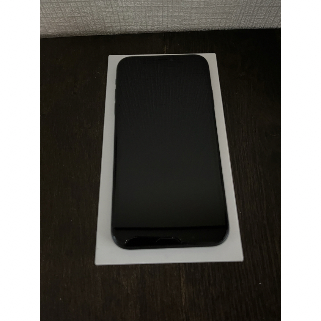 iPhone 11 ブラック 64 GB UQ mobileスマートフォン本体