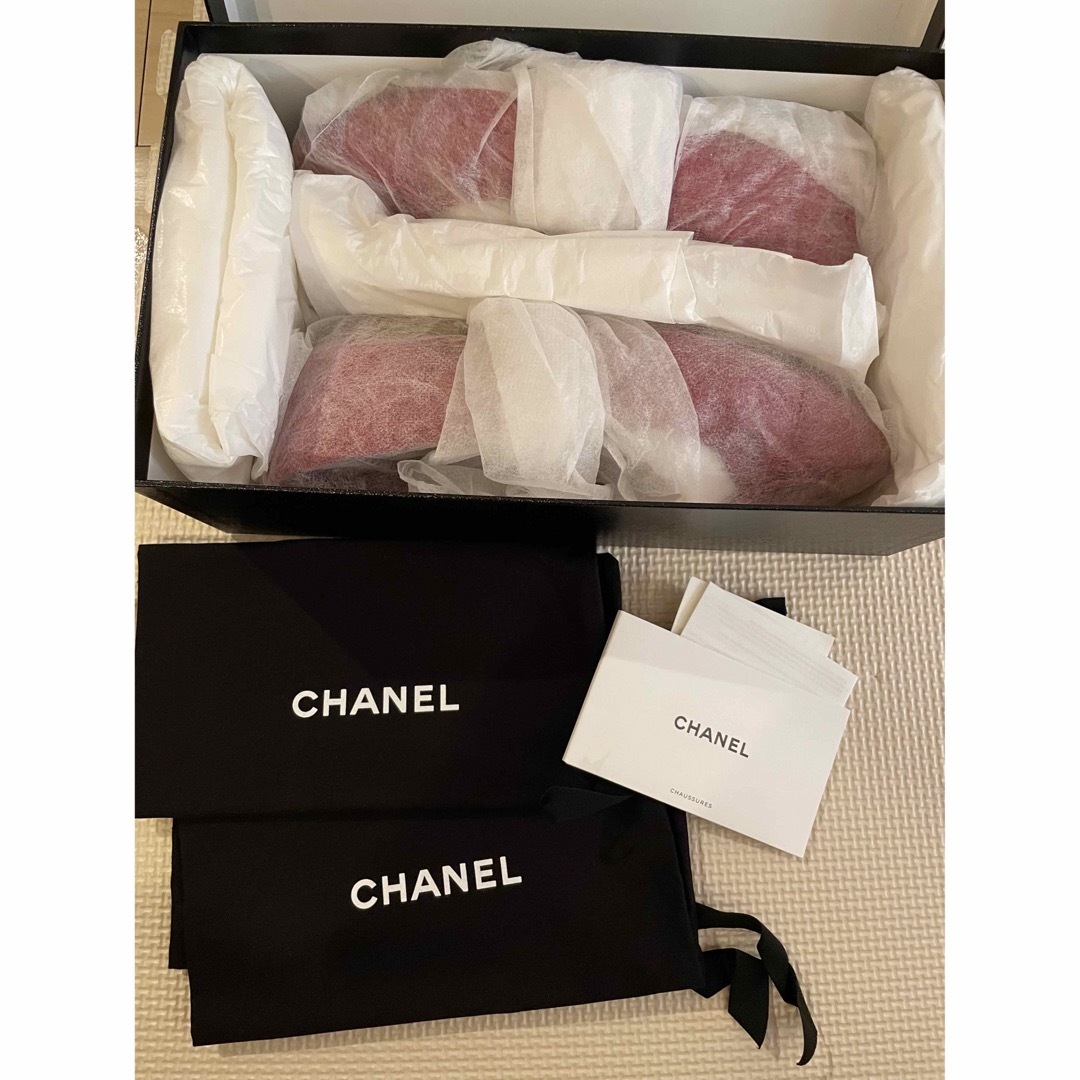 CHANEL(シャネル)のCHANEL 靴　バレリーナ　赤　 レディースの靴/シューズ(バレエシューズ)の商品写真