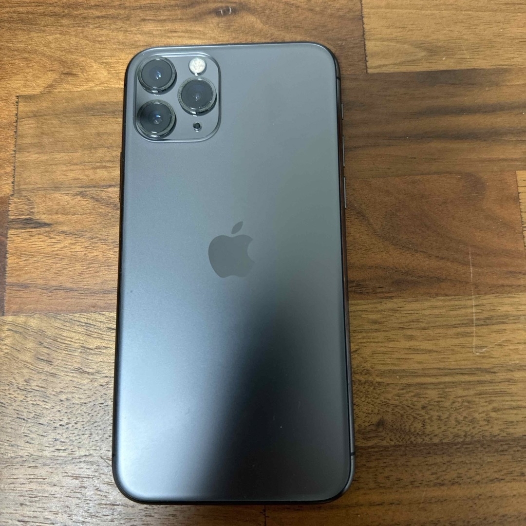 iPhone 11pro 256GB スマホ/家電/カメラのスマートフォン/携帯電話(スマートフォン本体)の商品写真