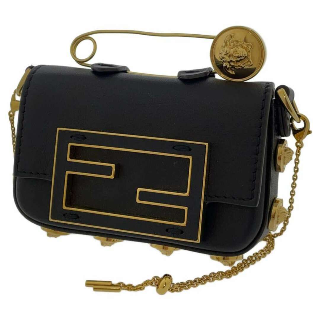 フェンディ チェーンショルダーバッグ ブローチ スタッズ ナノ バゲット 7AS095 FENDI VERSACE フェンダーチェ ミニ ポシェット 黒ショルダーバッグ