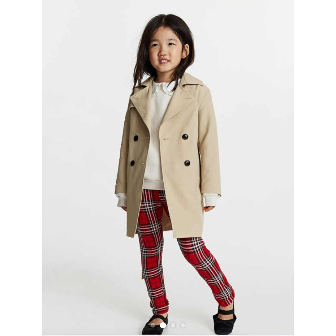 H&M(エイチアンドエム)のH&M パンツ　レギンス サイズ　90 赤 キッズ/ベビー/マタニティのキッズ服女の子用(90cm~)(パンツ/スパッツ)の商品写真