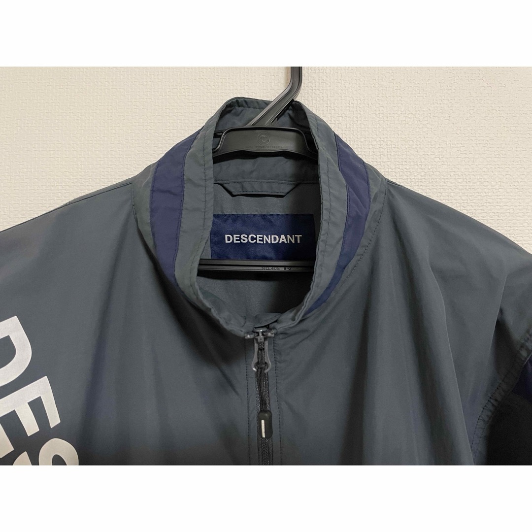 DESCENDANT(ディセンダント)のDESCENDANT/TERRACE NYLON JACKET GRAY M美品 メンズのジャケット/アウター(ナイロンジャケット)の商品写真