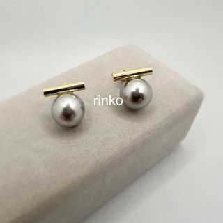 グレーパールバーピアス(ピアス)