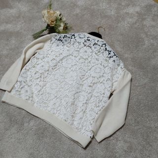 ♥VALENTINO♥のレースカシミヤニットトップス