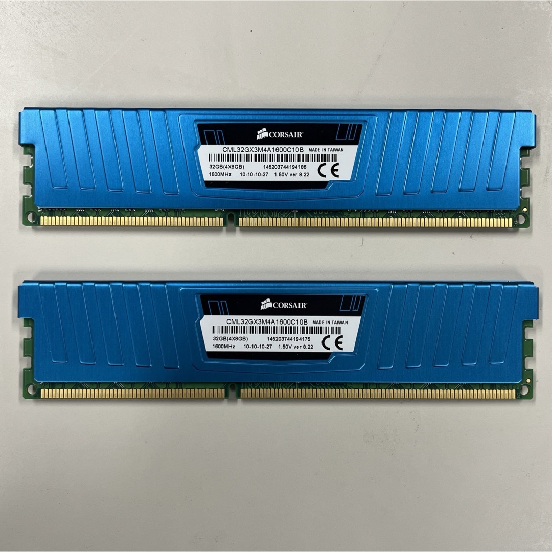 中古】CORSAIR DDR3 メモリー 16GB (2 x 8GB)の通販 by ず〜みん