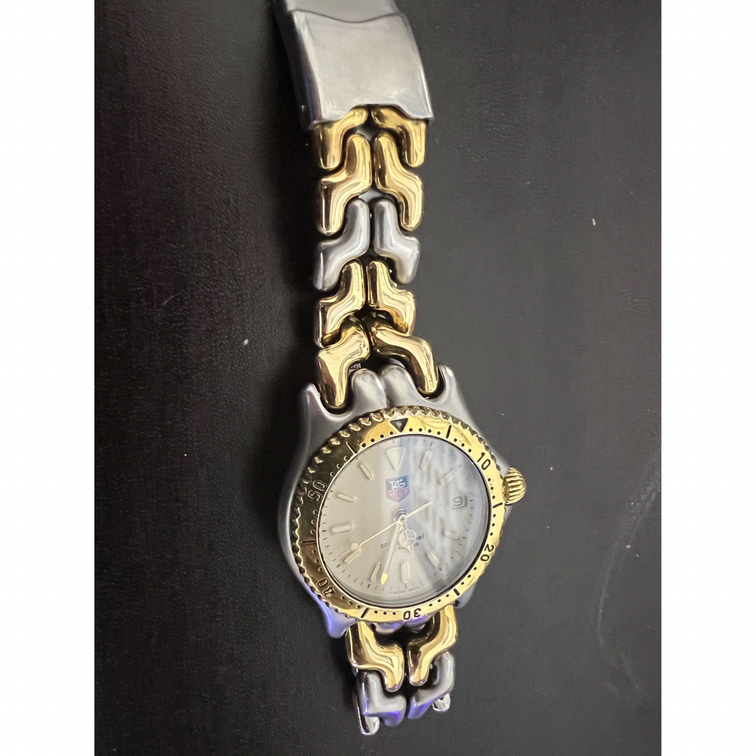 TAG Heuer(タグホイヤー)のタグホイヤー プロフェッショナル メンズの時計(腕時計(アナログ))の商品写真
