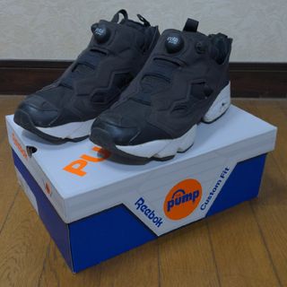 リーボック(Reebok)の【値引き】ポンプフューリー　OG 黒　27cm　US9(スニーカー)