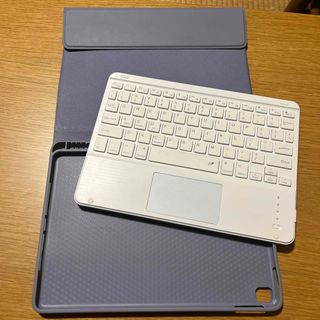 iPad  手帳型ケース　Bluetoothキーボード　セット(iPadケース)