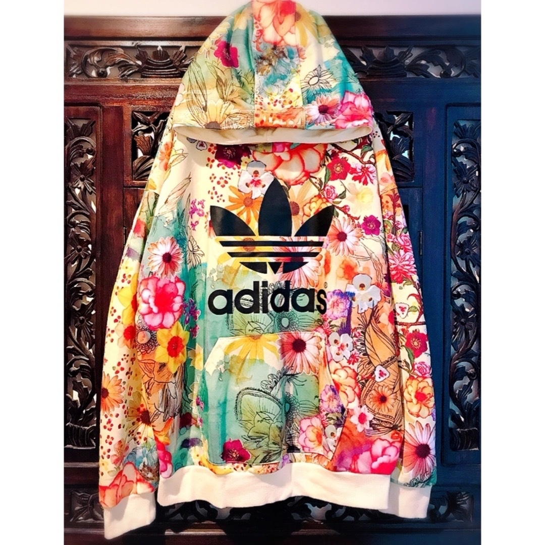 adidas - アディダス 希少 大きいサイズ 花柄 パーカー adidas - アディダス 希少 大きいサイズ 花柄 パーカー