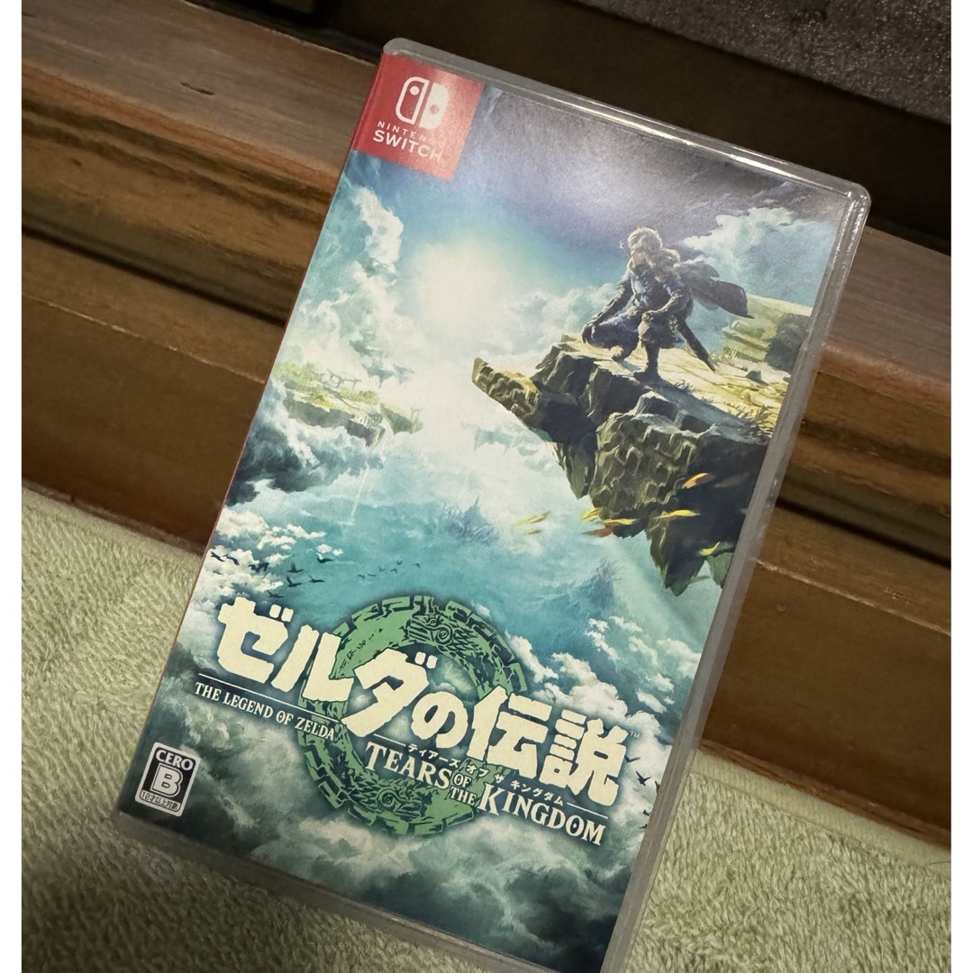 Nintendo Switch(ニンテンドースイッチ)のゼルダの伝説　ティアーズ オブ ザ キングダム エンタメ/ホビーのゲームソフト/ゲーム機本体(家庭用ゲームソフト)の商品写真