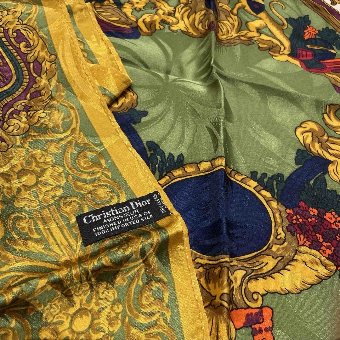 Christian Dior(クリスチャンディオール)のChistian Dior♦︎クリスチャンディオール タッセル シルクスカーフ レディースのファッション小物(バンダナ/スカーフ)の商品写真