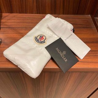 モンクレール(MONCLER)の正規新品　モンクレール　メガネ　ケース　白　2個(サングラス/メガネ)