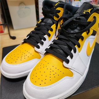 ジョーダン(Jordan Brand（NIKE）)の新品未使用、エアージョーダン1Mid(スニーカー)