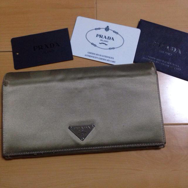 PRADA(プラダ)の正規品♡PRADA長財布♡グレー レディースのファッション小物(財布)の商品写真