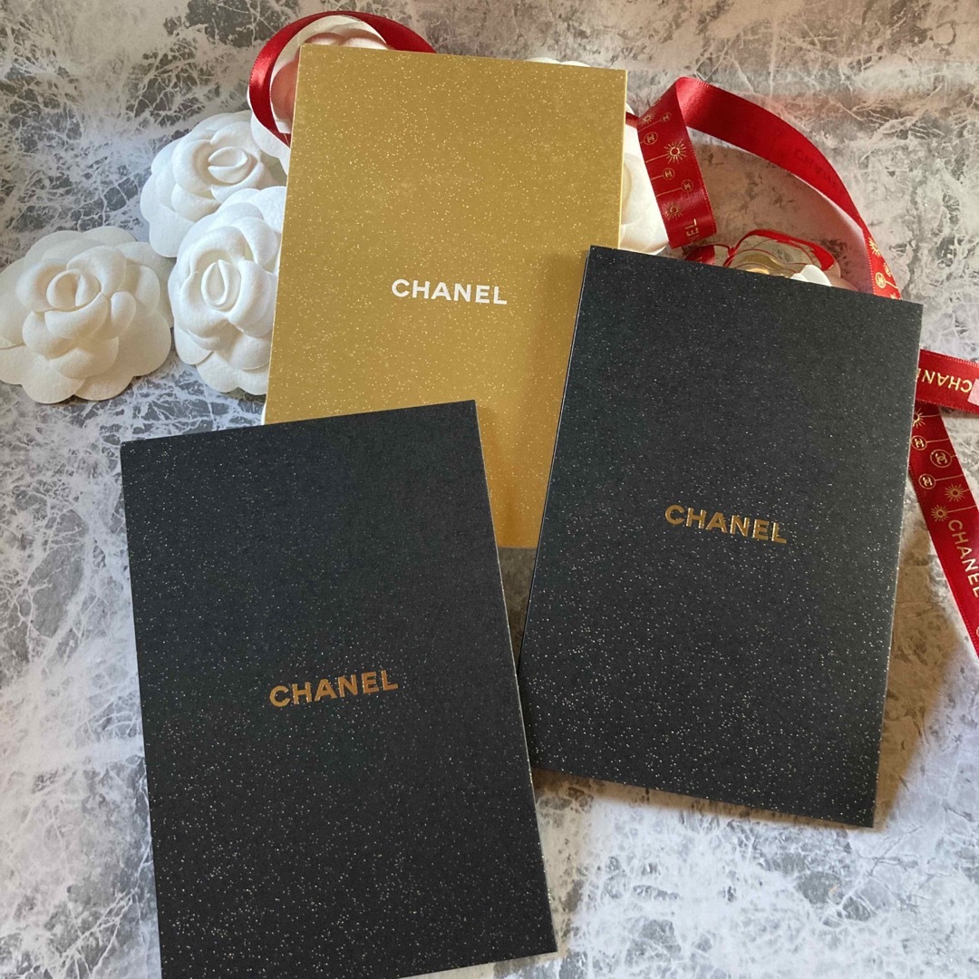 CHANEL(シャネル)のCHANEL メッセージカード❤︎レア❤︎ ハンドメイドの文具/ステーショナリー(カード/レター/ラッピング)の商品写真