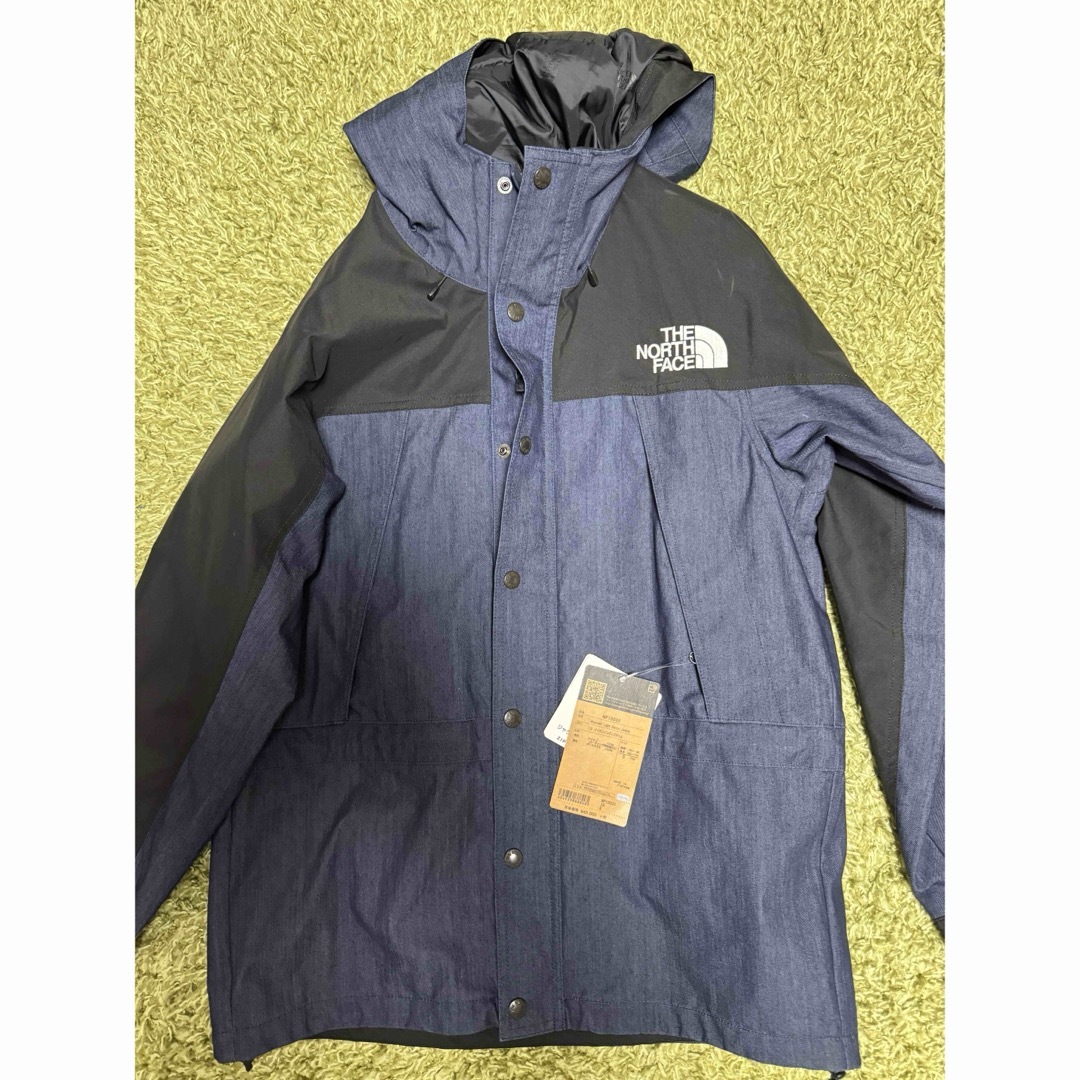 THE NORTH FACE(ザノースフェイス)の【新品ノースフェイス】ブルーナイロンジャケット メンズのジャケット/アウター(ナイロンジャケット)の商品写真