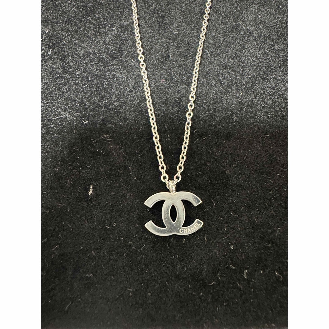 CHANEL(シャネル)のCHANEL ロゴネックレス レディースのアクセサリー(ネックレス)の商品写真