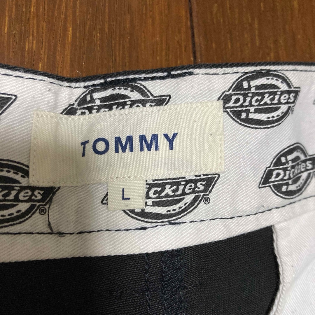 TOMMY(トミー)のTOMMY Dickies コラボハーフパンツ　Ｌ レディースのパンツ(ショートパンツ)の商品写真