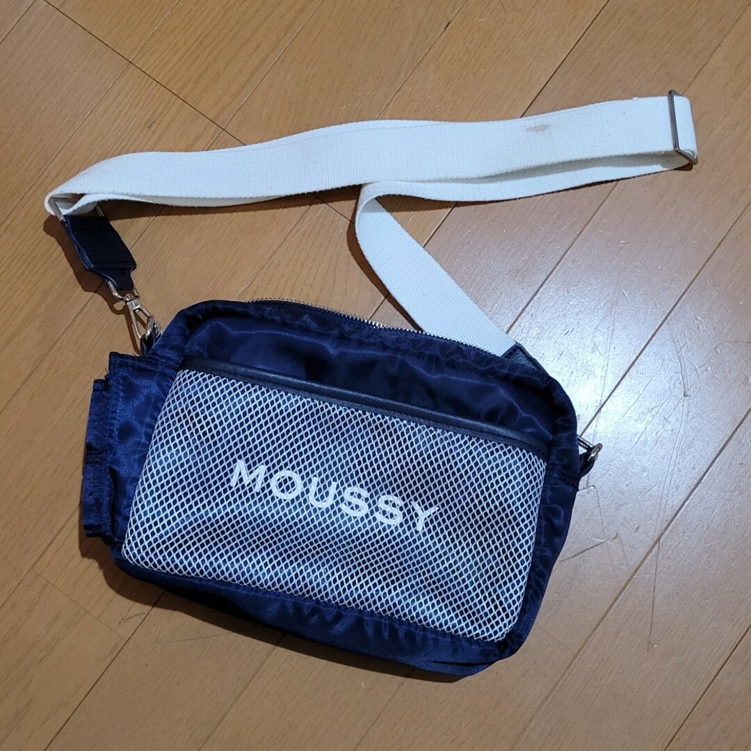 moussy(マウジー)のMOUSSY☆ショルダーバッグ レディースのバッグ(ショルダーバッグ)の商品写真