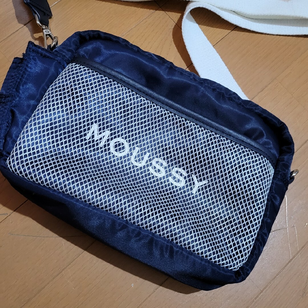 moussy(マウジー)のMOUSSY☆ショルダーバッグ レディースのバッグ(ショルダーバッグ)の商品写真