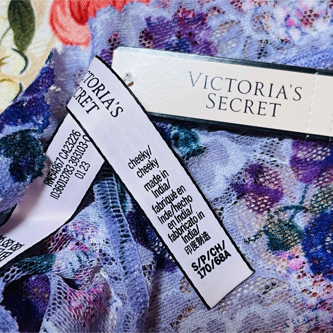 Victoria's Secret(ヴィクトリアズシークレット)の★Victoria's Secret★レースパープル花柄フルバックショーツ★下着 レディースの下着/アンダーウェア(ショーツ)の商品写真