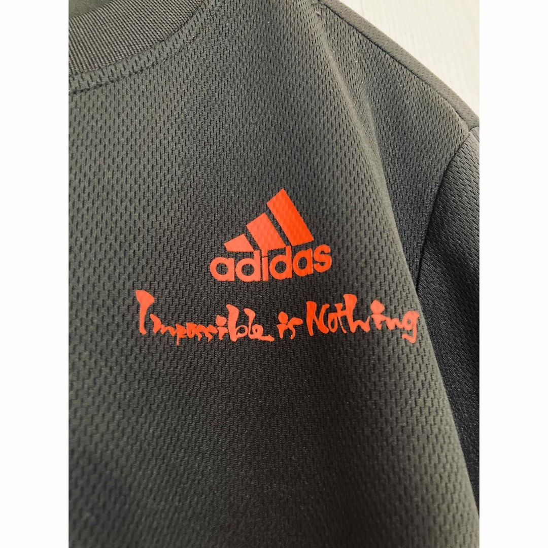 adidas(アディダス)の【adidas】アディダスのランニング長袖Tシャツ｜バックプリントメッセージ スポーツ/アウトドアのランニング(ウェア)の商品写真