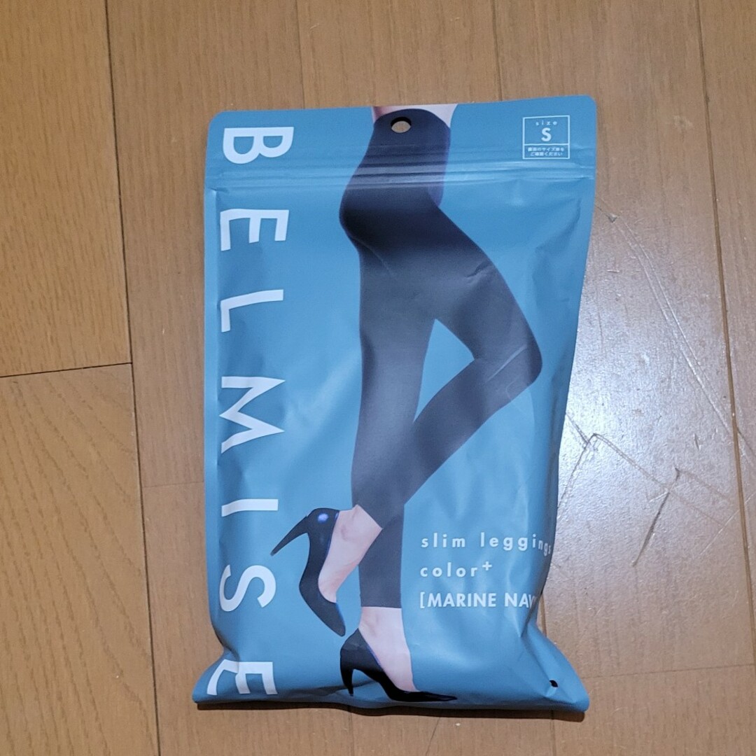 ベルミス☆スリムレギンス ネイビーSの通販 by はみゆ's shop｜ラクマ