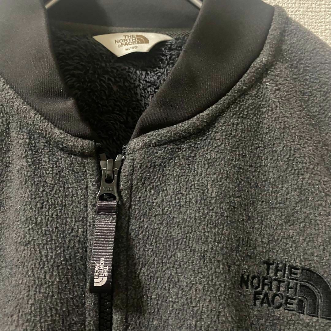 THE NORTH FACE(ザノースフェイス)の【日本未入荷】M メンズ ノースフェイス 裏ボア ブルゾン MA-1 スタジャン メンズのジャケット/アウター(ブルゾン)の商品写真