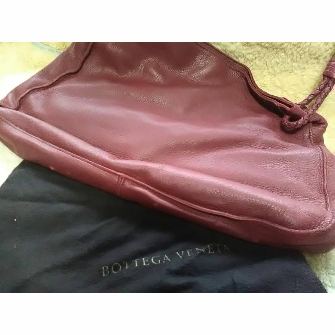 Bottega Veneta(ボッテガヴェネタ)のボッテガ・ヴェネタ　牛革ショルダーバック レディースのバッグ(ショルダーバッグ)の商品写真